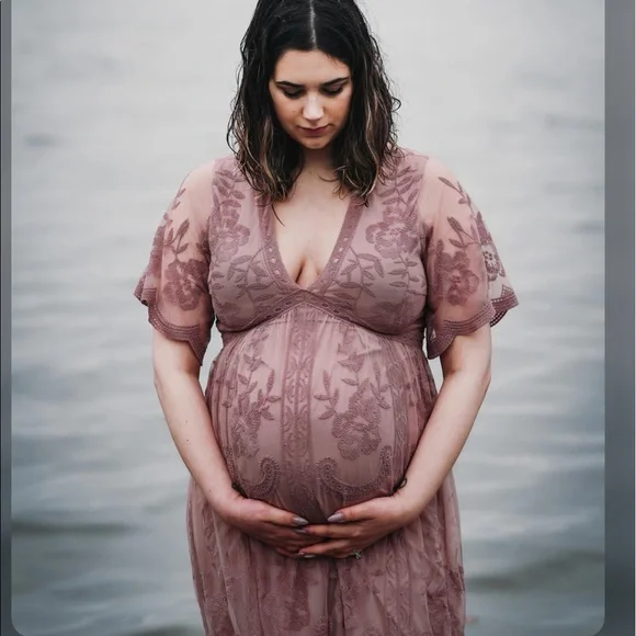 Pinkblush | Dresses | Pinkblush Mauve Lace Mesh Overlay Maternity Dress |  Poshmark